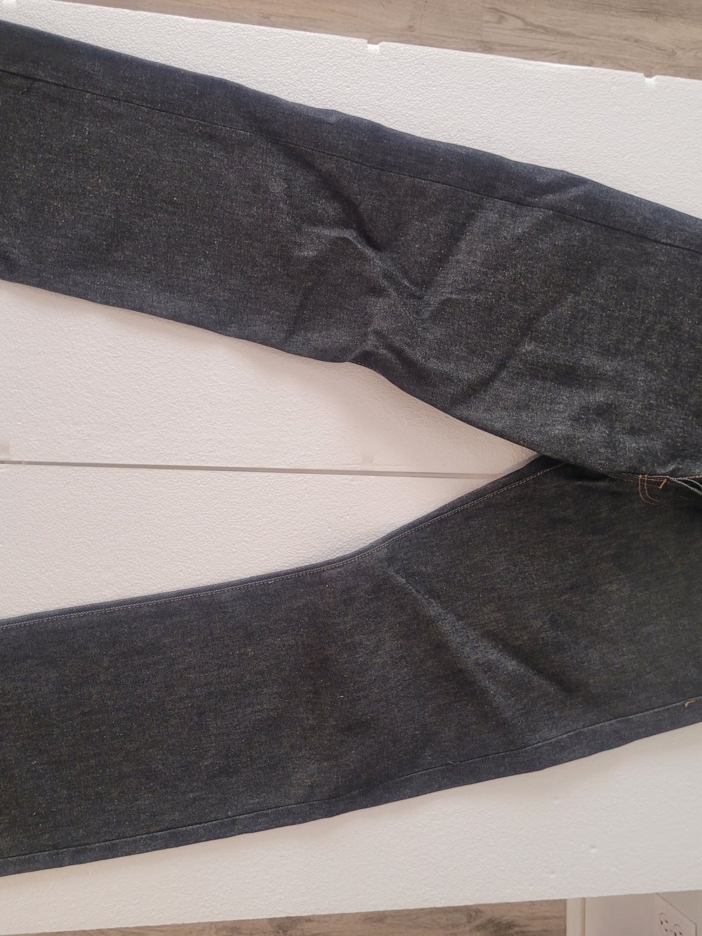 Levi's Men's 501 Botton Charcoal Relax Straight Jeans 34x34
